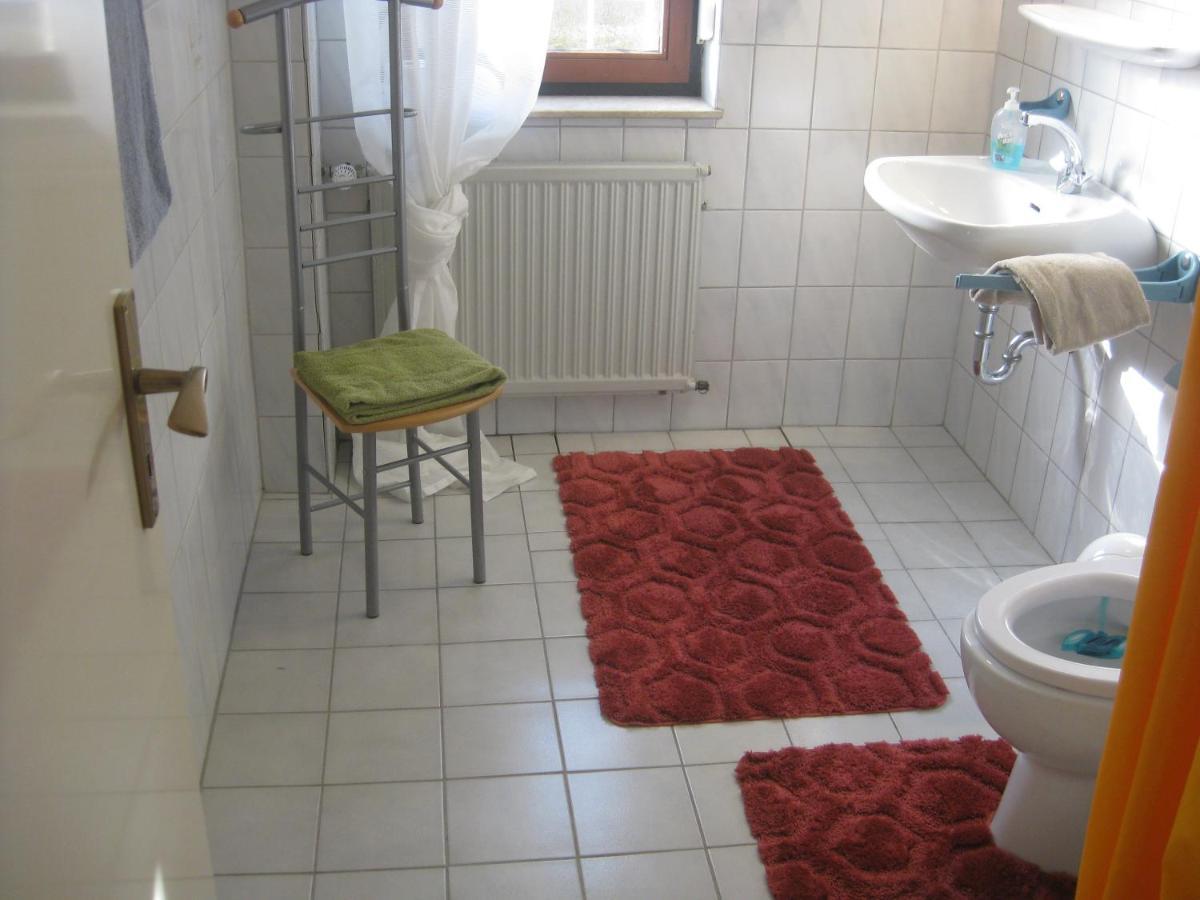 Main-Kinzig Gaestewohnung Hasselroth 外观 照片