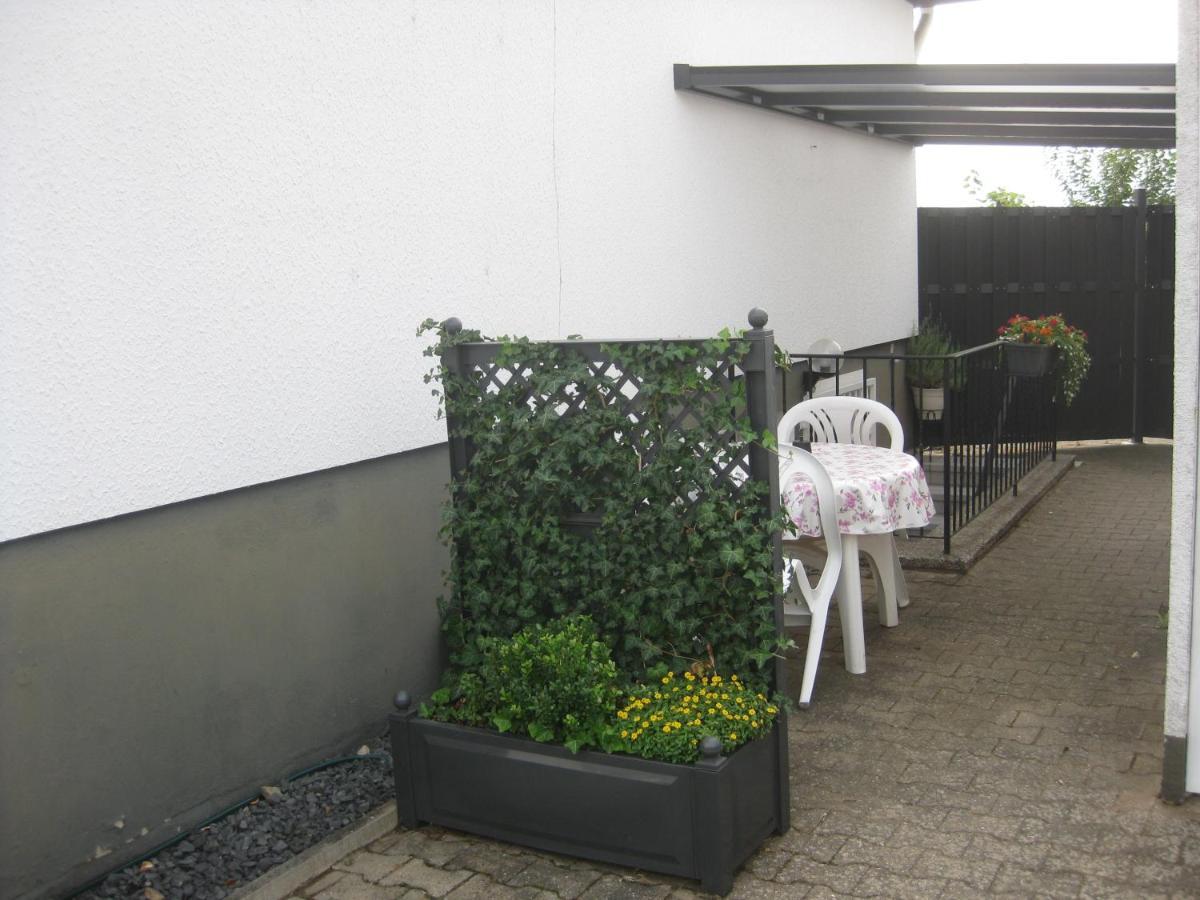 Main-Kinzig Gaestewohnung Hasselroth 外观 照片