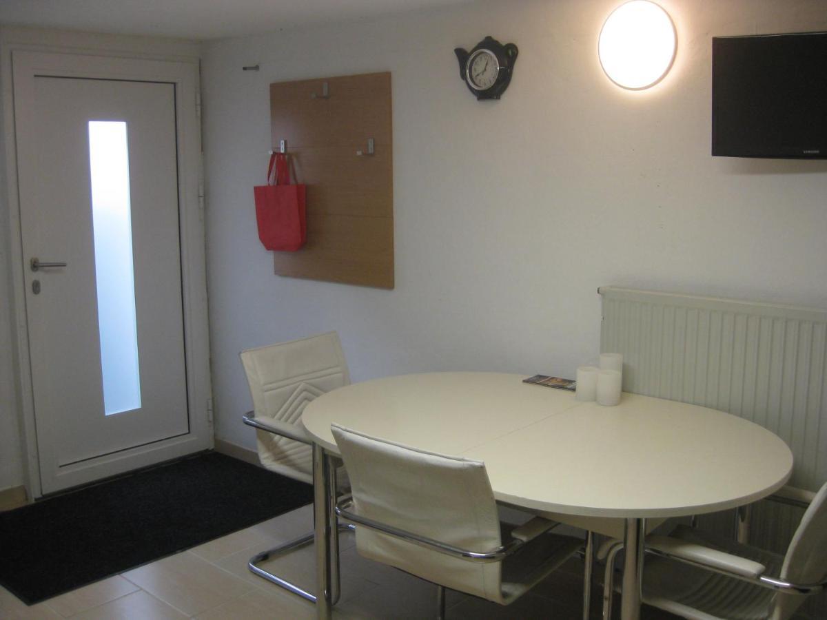 Main-Kinzig Gaestewohnung Hasselroth 外观 照片